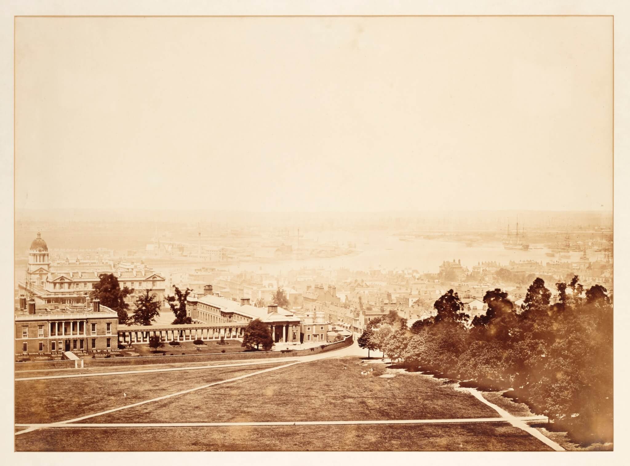 Unidentified photographer